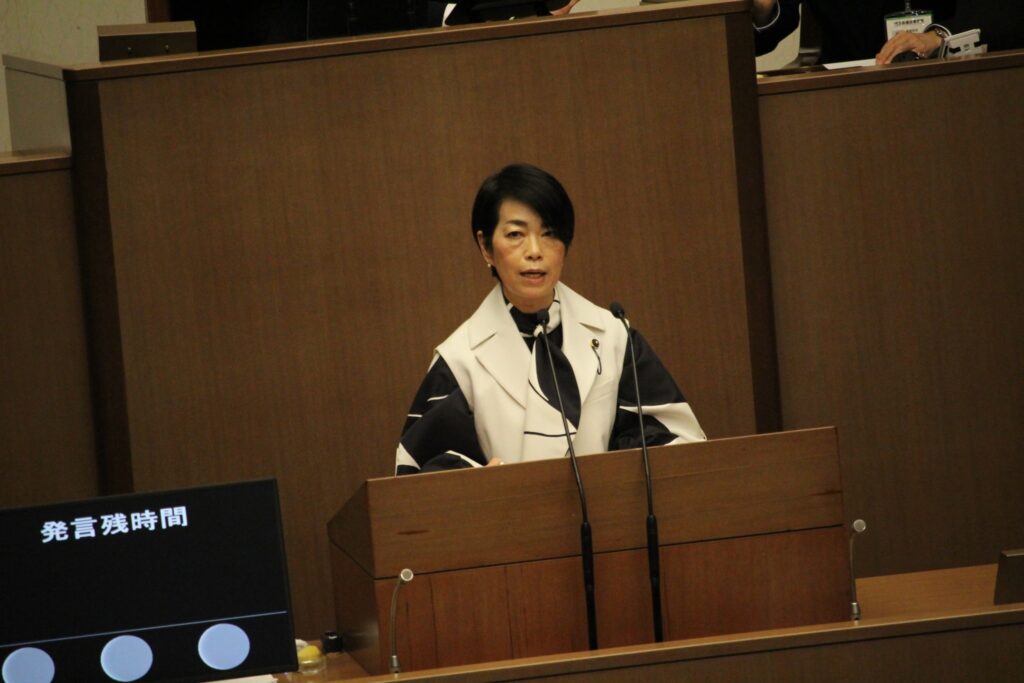 「教員の長時間勤務解消はまったなし」城下県議意見書案に反対討論